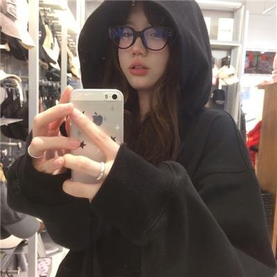 春闺怨女